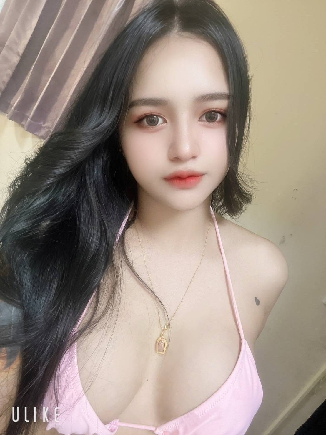 極漱苗栗外送 莉亚 寂寞學妹 車展showgirl